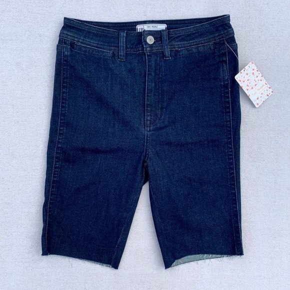 Free People  Denim Biker Short Blue Raw Hem Size 29 - Picture 6 of 8